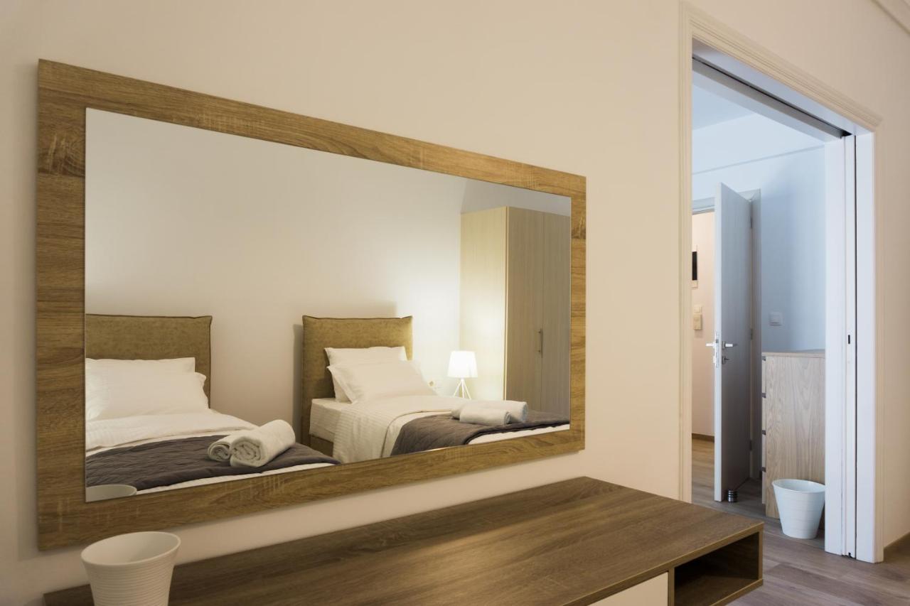 Comfort Zone Apartment In The Heart Of Athens Exterior photo